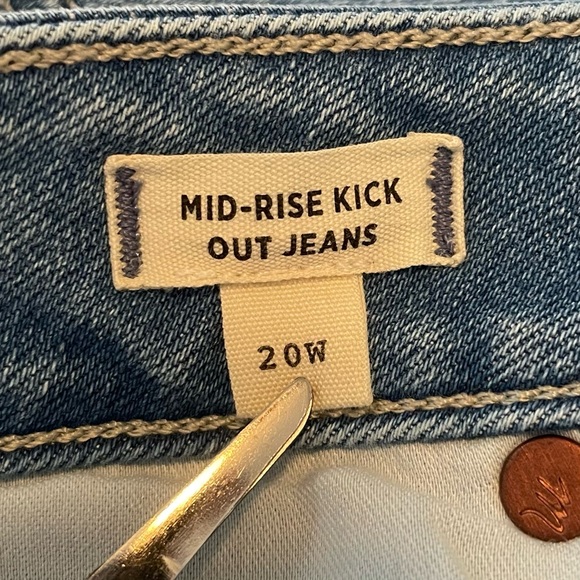 Madewell Mid-Rise Kick Out Cropped Jeans Women’s 20W Blue Trendy Casual EUC - Picture 12 of 16